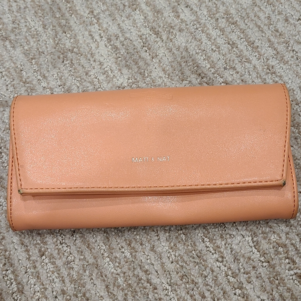 Matt & Nat wallet